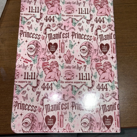 Manifesting journal - Picture 2 of 3